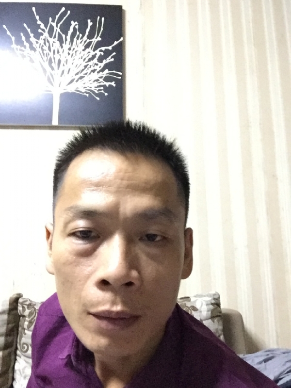 alongzhe的第一张照片--昆明相亲服务中心