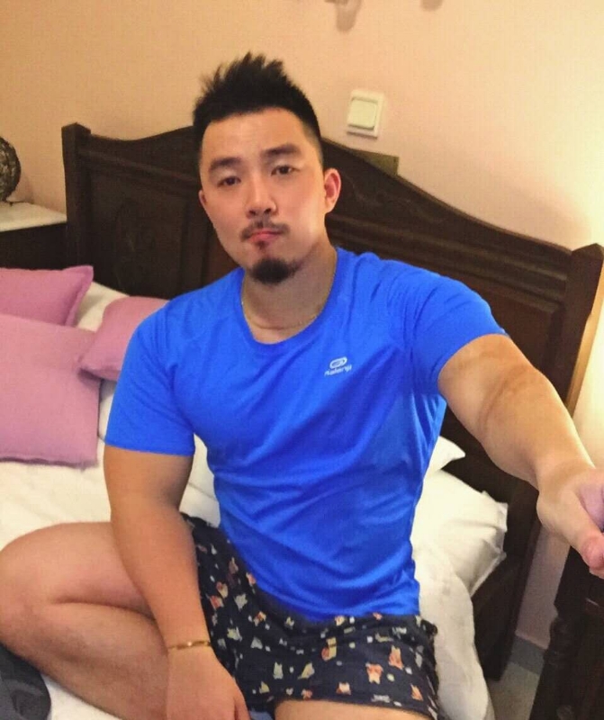 上下一条龙的第一张照片--昆明相亲服务中心