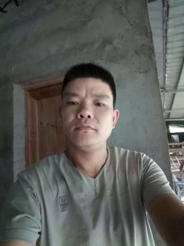 寻找幸福的第一张照片--昆明相亲服务中心