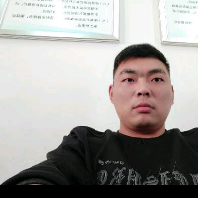 喜欢爱笑的女生的第一张照片--昆明相亲服务中心