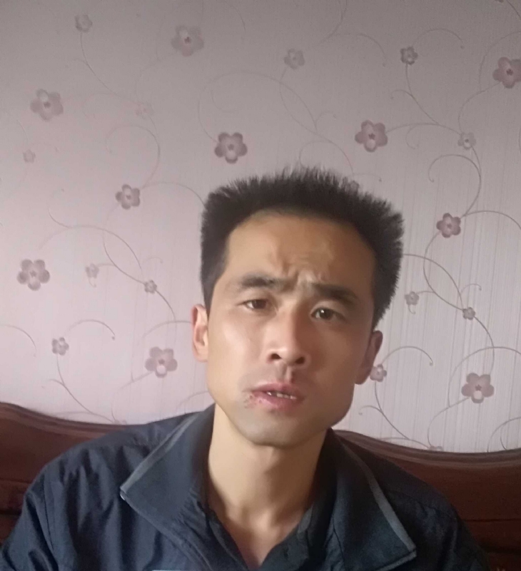 wen的第一张照片--昆明相亲服务中心