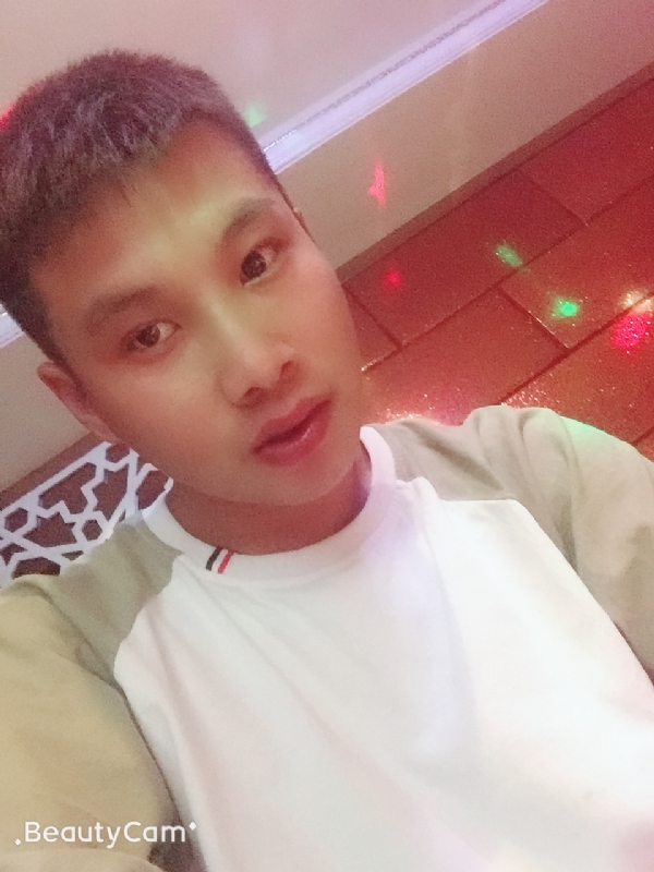 阿锋的第一张照片--昆明相亲服务中心