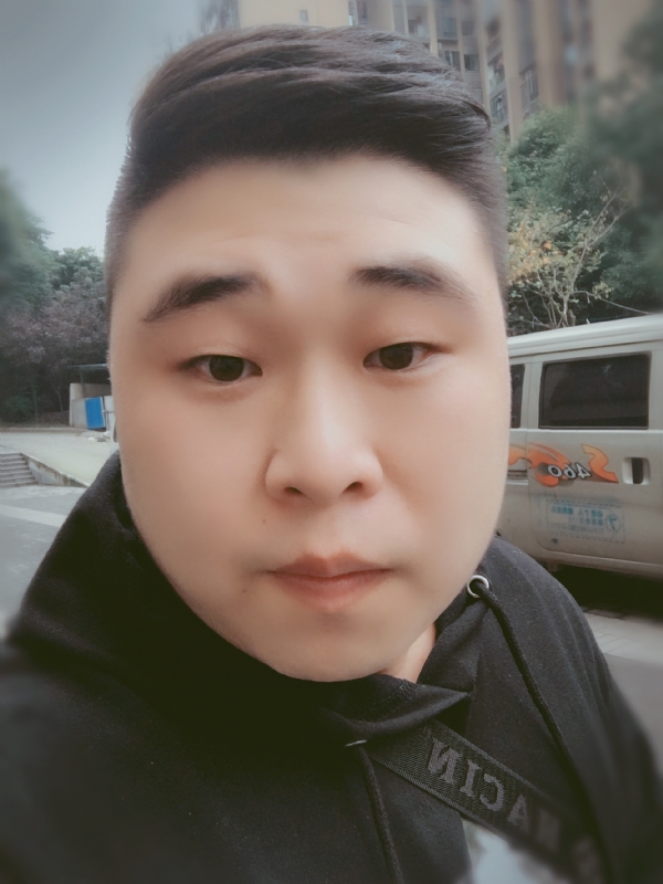 我是你的爱的第二张照片--昆明相亲服务中心