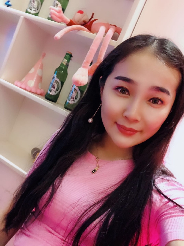 李雨菲的第一张照片--昆明相亲服务中心