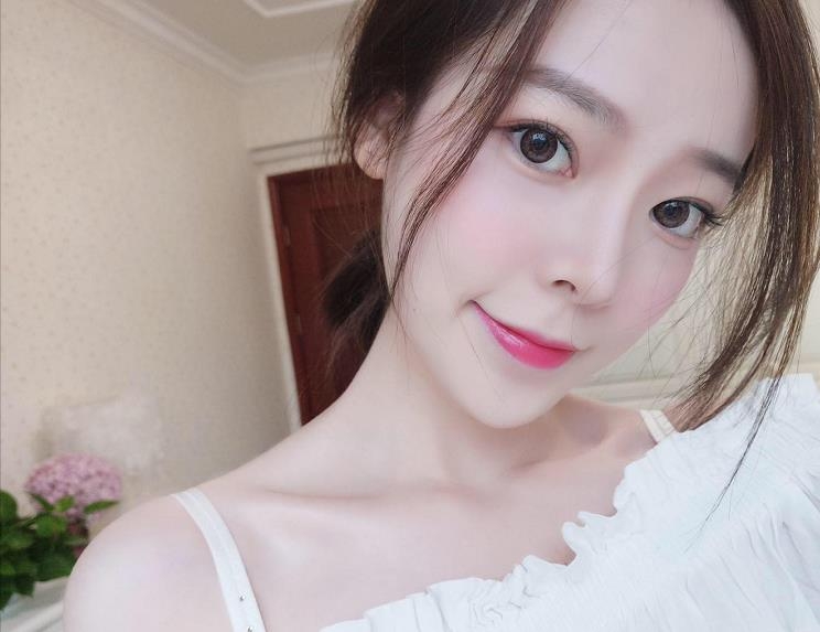 美伊i的第一张照片--昆明相亲服务中心