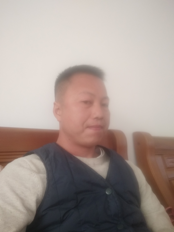 只对你好的第一张照片--昆明相亲服务中心