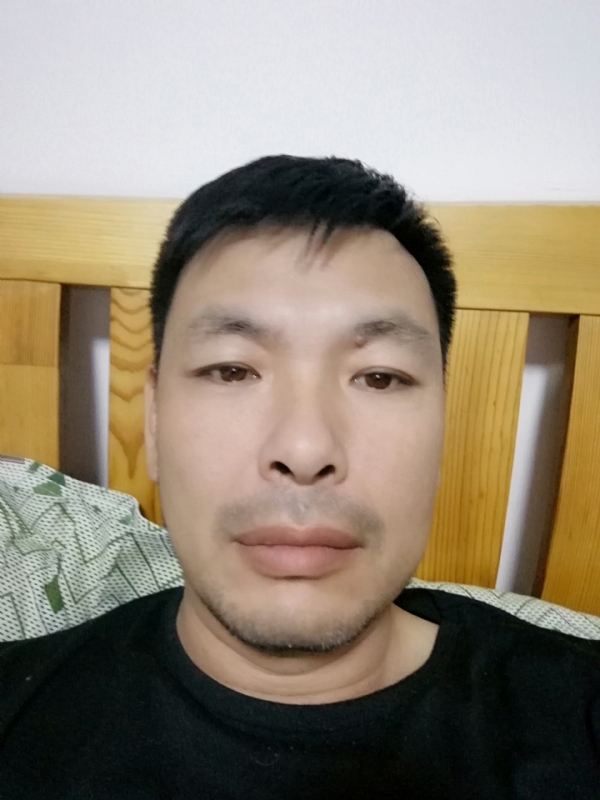 不爱当牛的第一张照片--昆明相亲服务中心