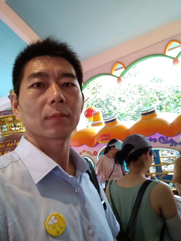 珍爱一生的第一张照片--昆明相亲服务中心