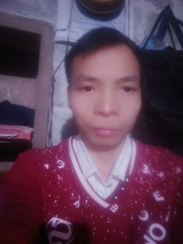 笑看人生百态的第一张照片--昆明相亲服务中心