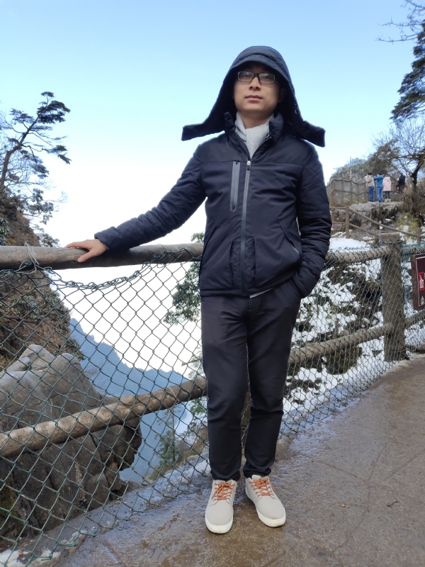 记录的地平线的第一张照片--昆明相亲服务中心