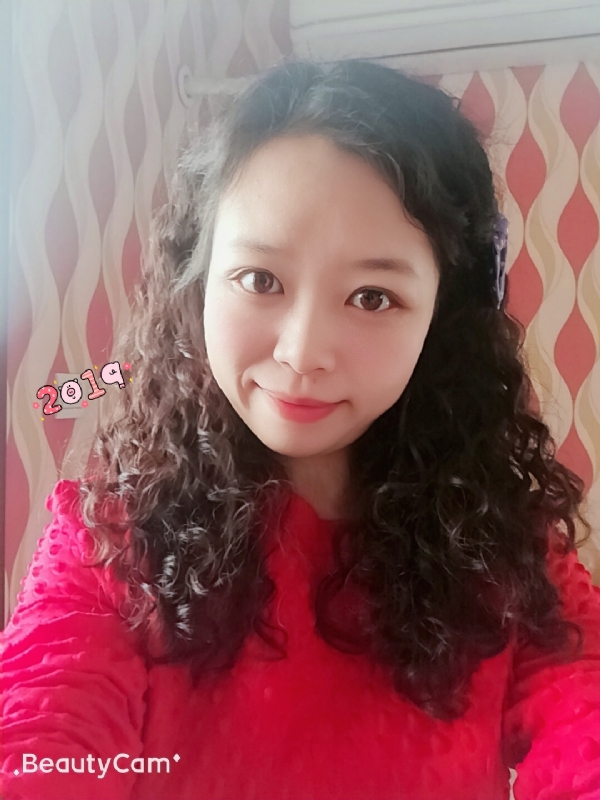 紫色风铃的第一张照片--昆明相亲服务中心