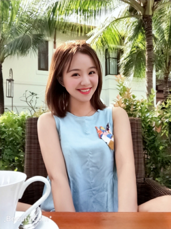 金玲789的第一张照片--昆明相亲服务中心