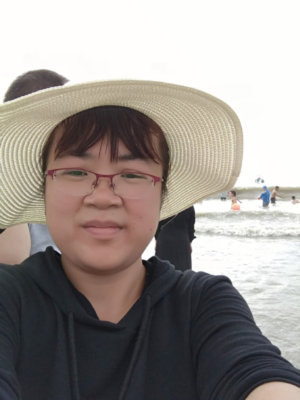 一辈子珍惜你的第一张照片--昆明相亲服务中心