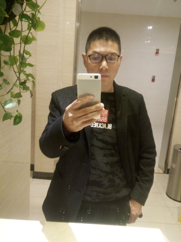 顺其自然的第一张照片--昆明相亲服务中心