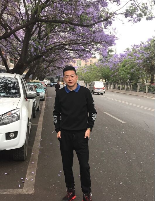 宁静致远的第一张照片--昆明相亲服务中心