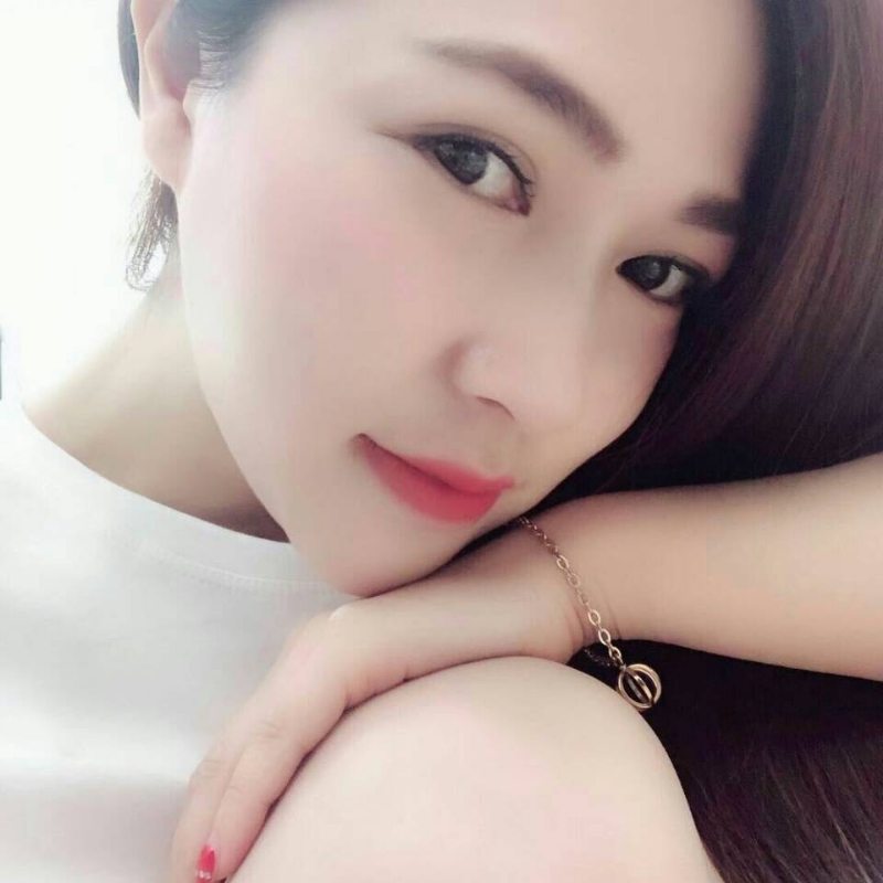 Emily的第一张照片--昆明相亲服务中心