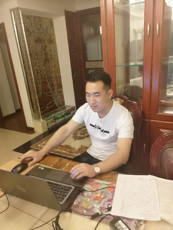 蓝色海洋的第一张照片--昆明相亲服务中心