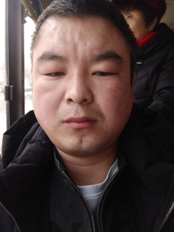 张延义的第一张照片--昆明相亲服务中心