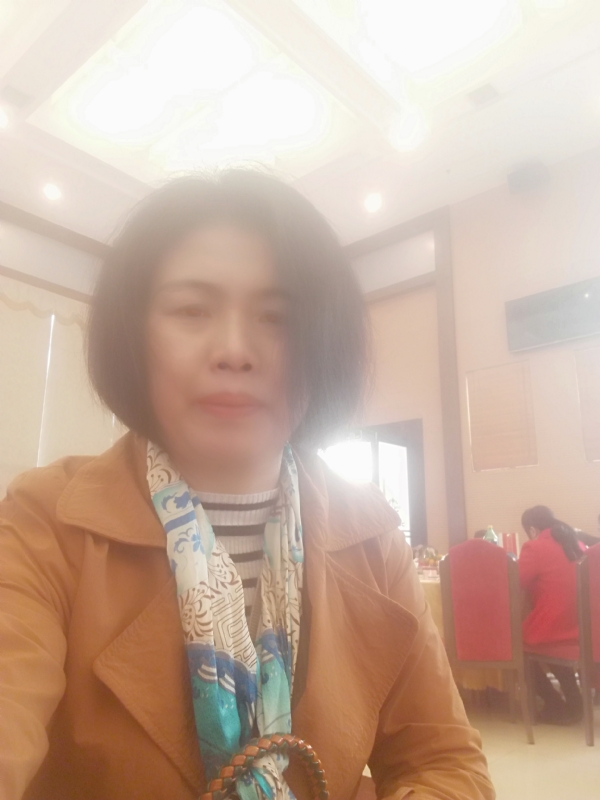 心雨的第一张照片--昆明相亲服务中心