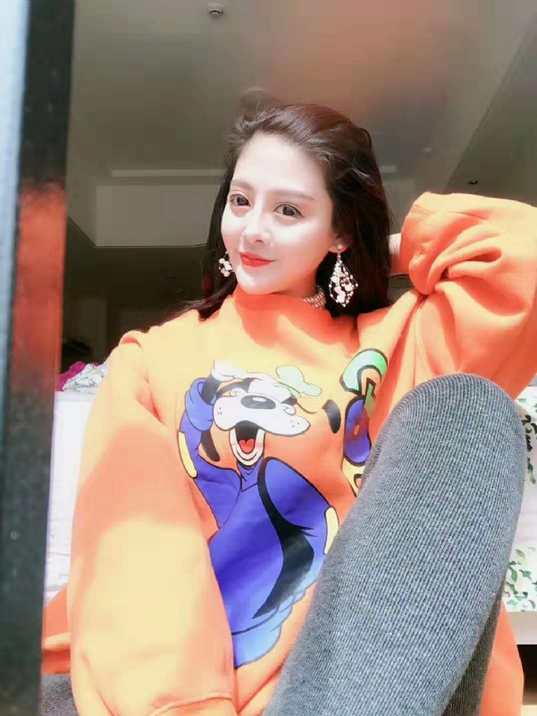 李梦瑶的第一张照片--昆明相亲服务中心