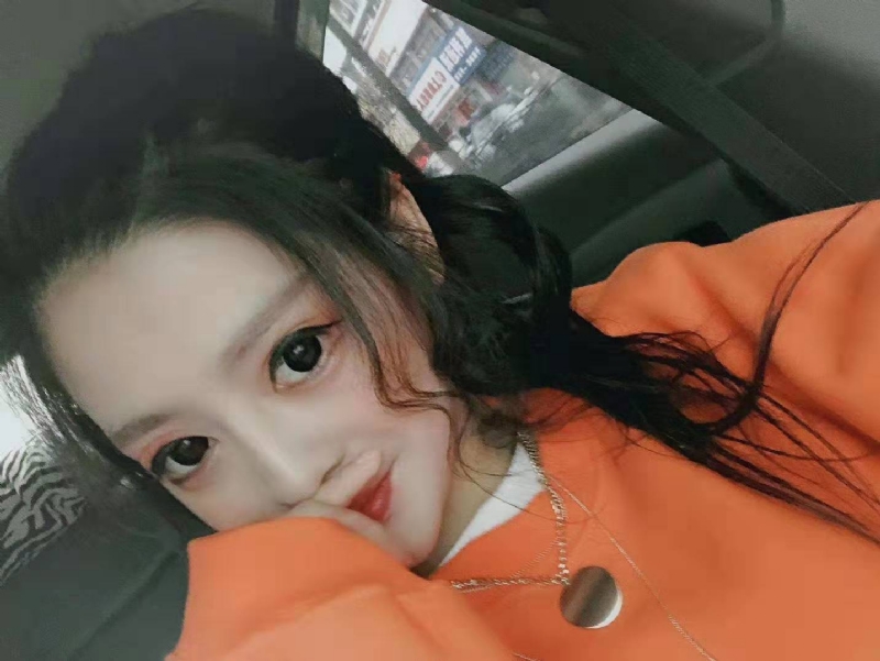 李梦瑶的第三张照片--昆明相亲服务中心