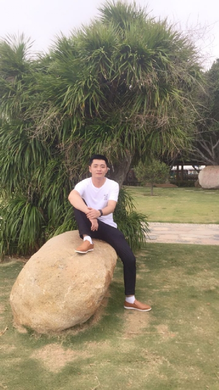 奇点的第一张照片--昆明相亲服务中心