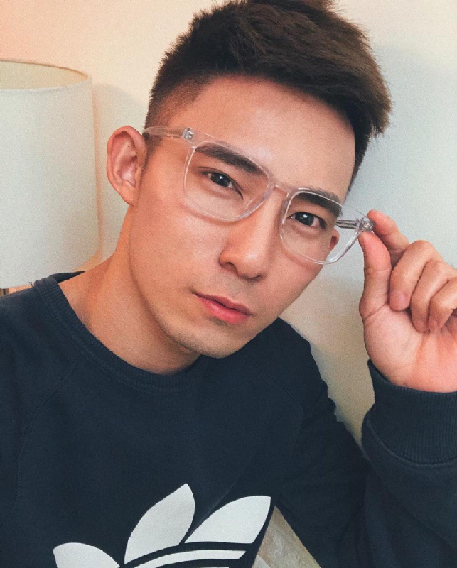 小伟的第一张照片--昆明相亲服务中心