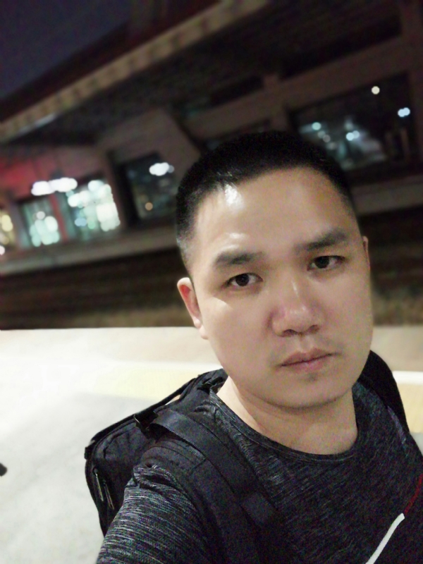 新的第一张照片--昆明相亲服务中心