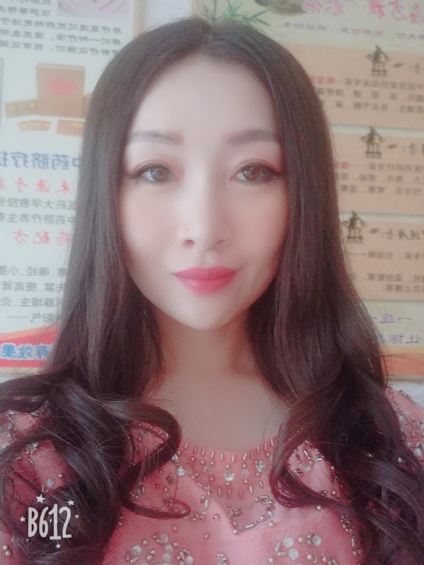 依旧yyl的第一张照片--昆明相亲服务中心