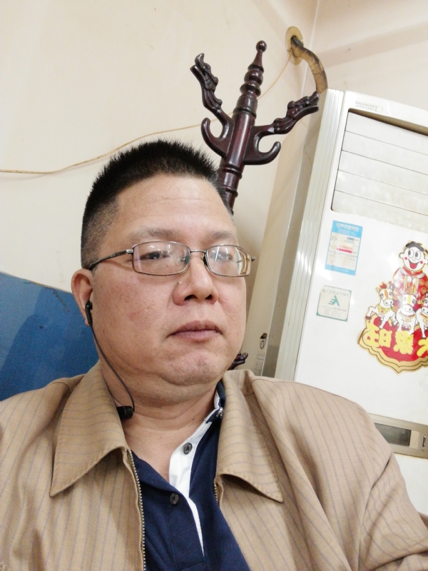 一个人的第一张照片--昆明相亲服务中心