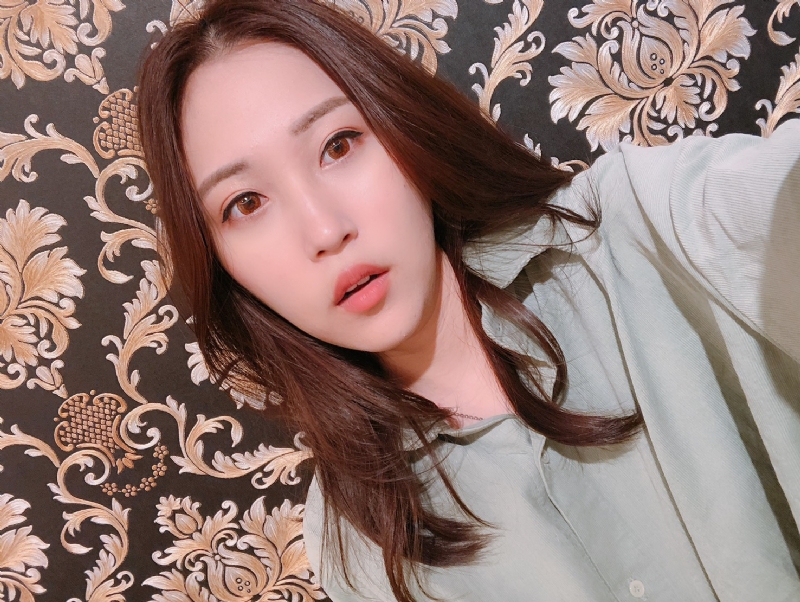 張婕兒的第一张照片--昆明相亲服务中心