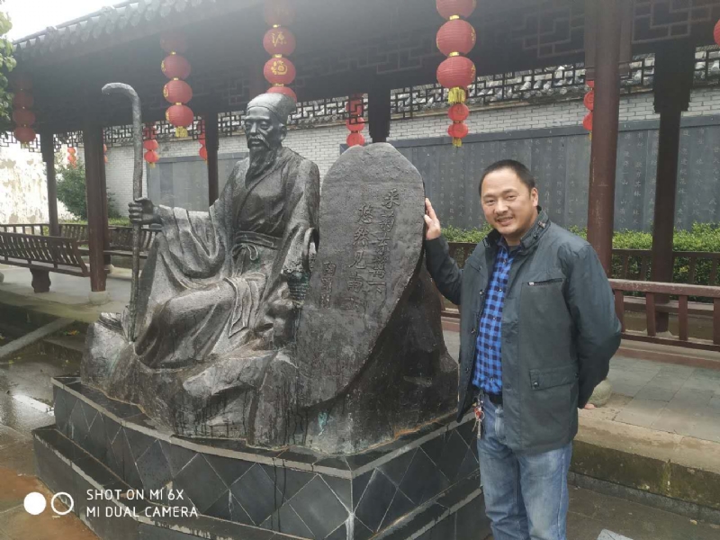 王鑫的第一张照片--昆明相亲服务中心