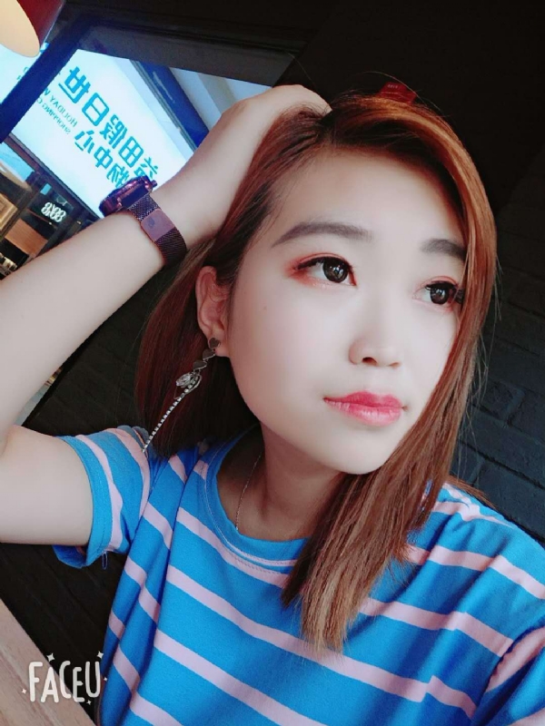 小脚的鹿的第一张照片--昆明相亲服务中心