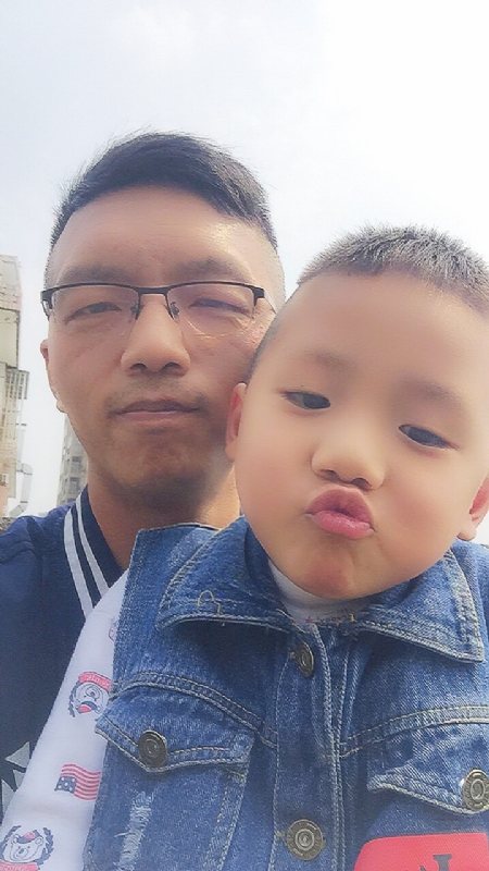 林松的第一张照片--昆明相亲服务中心