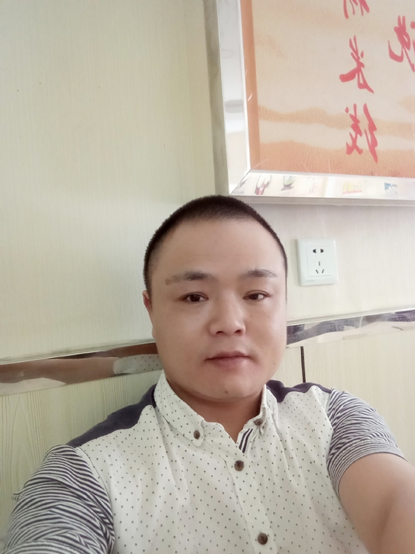 风云淡的第一张照片--昆明相亲服务中心