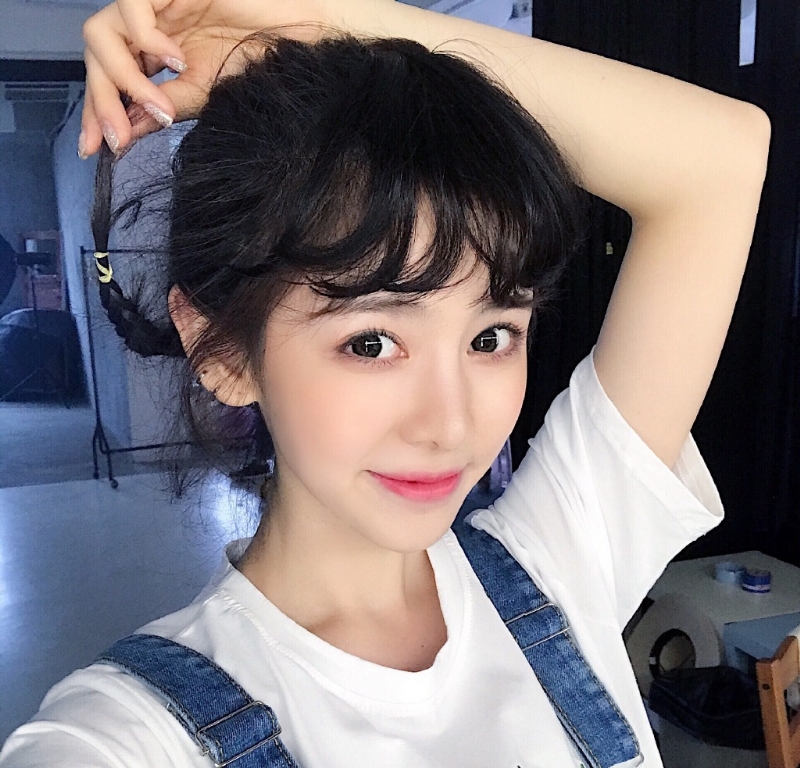 迷离的第一张照片--昆明相亲服务中心