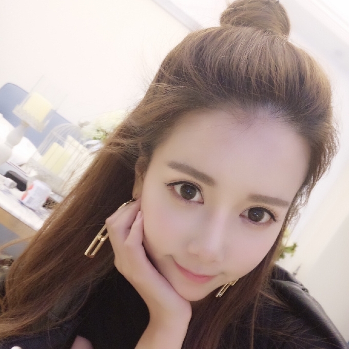 心若初晴的第一张照片--昆明相亲服务中心