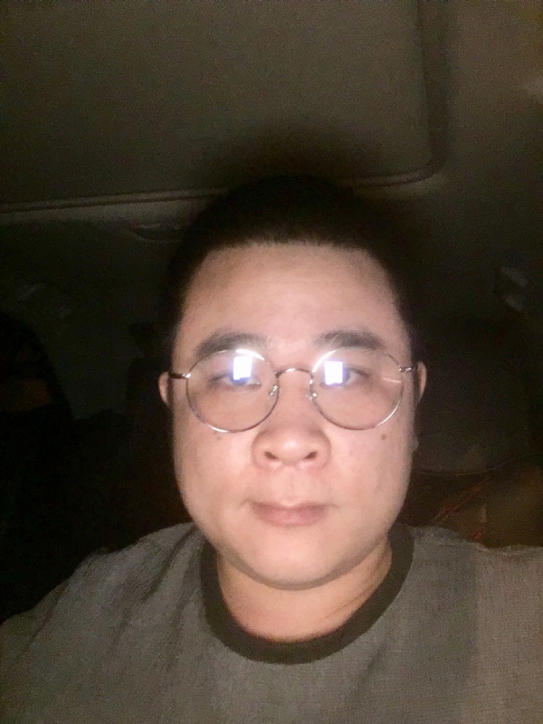 Gang的第二张照片--昆明相亲服务中心