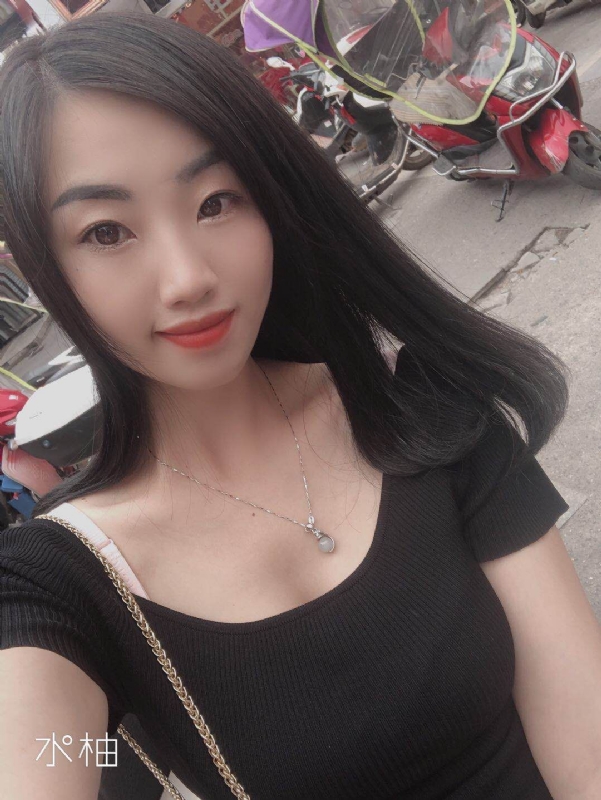 响的第一张照片--昆明相亲服务中心