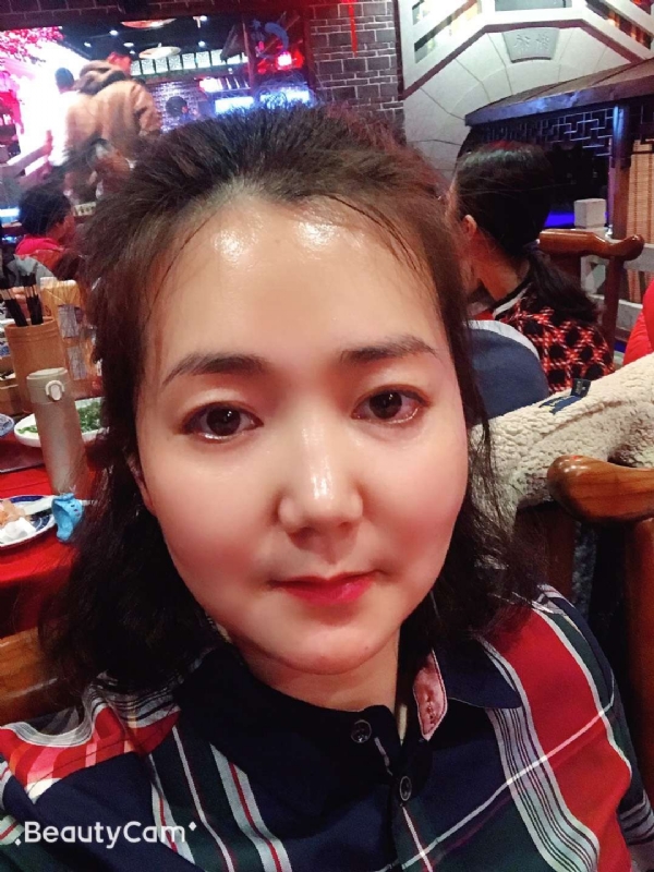 艳儿的第一张照片--昆明相亲服务中心
