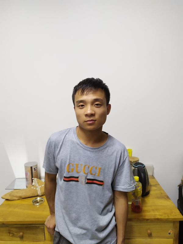 站着等你三千年的第一张照片--昆明相亲服务中心