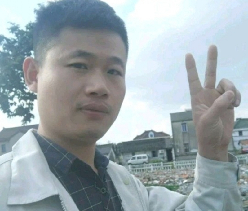 兰花的第一张照片--昆明相亲服务中心