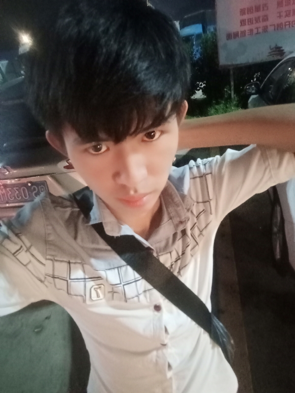 杨哥的第一张照片--昆明相亲服务中心