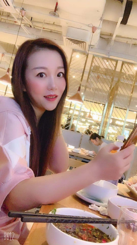 蔷薇的第一张照片--昆明相亲服务中心