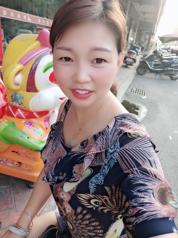 云儿的第一张照片--昆明相亲服务中心