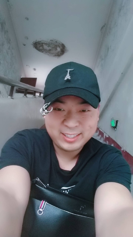 前世今生的爱的第一张照片--昆明相亲服务中心