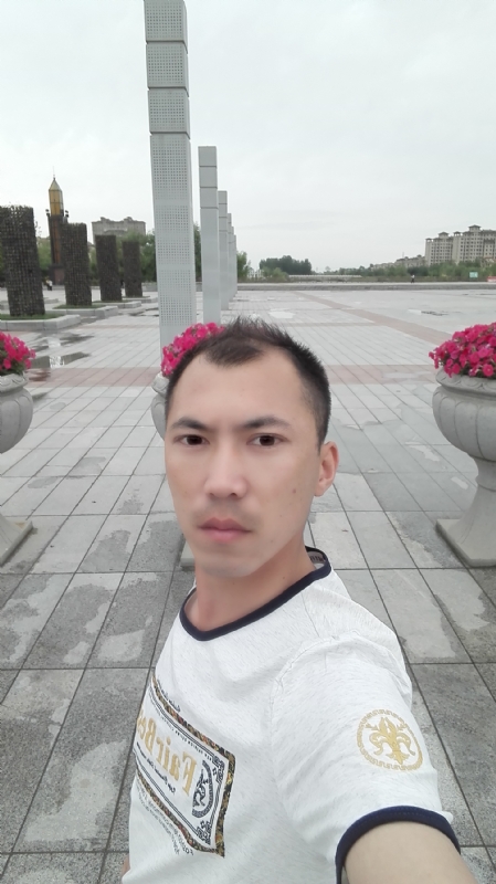 天平的第一张照片--昆明相亲服务中心