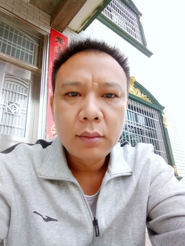 随缘的第一张照片--昆明相亲服务中心