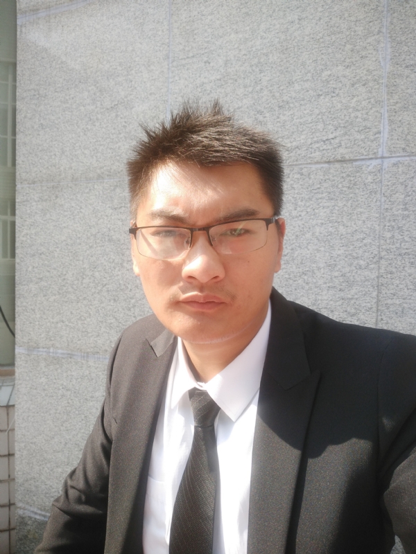 孤独的人的第一张照片--昆明相亲服务中心