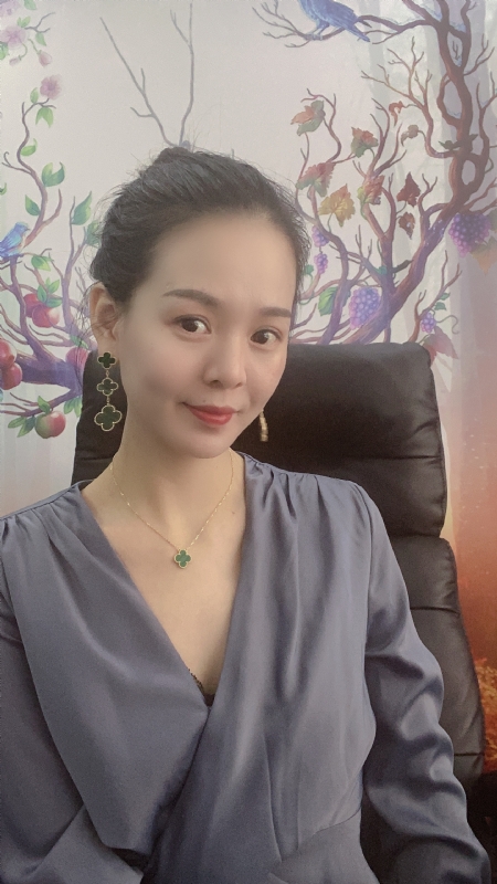 潇潇的第一张照片--昆明相亲服务中心